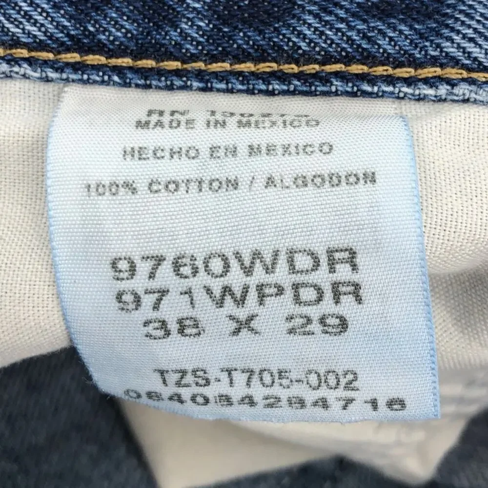 🟡 WRANGLER 38 x 29 distressed jeans